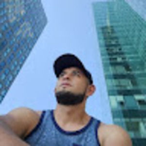 Meet your Posher, Roberto